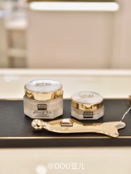 点击看大图 -奥伦纳素Erno Laszlo