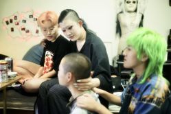 -愉己冥想·护发专门店
