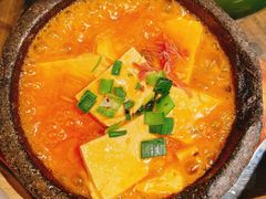 -云海肴·汽锅鸡·云南菜(天山百盛优客店)