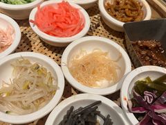 -包整·丝娃娃(一览甲秀楼风景店)