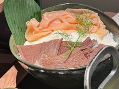 -三出山火锅(南京万象天地店)