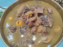 -峡谷农家乐饭店