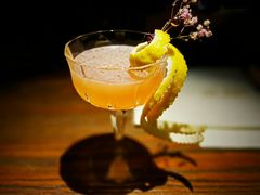 鸡尾酒-LAMP BAR 水烟音乐酒吧