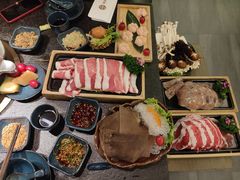 -湊湊火锅·茶憩(打浦桥日月光店)