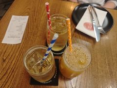 -BOURBON 玻本美式餐厅酒吧(虹桥新天地店)
