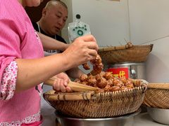 -邓记新一代糖油果子(四川煤管局供销公司职工宿舍店)