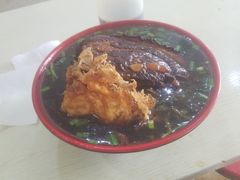 -小龙大肉面馆