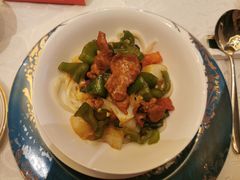 过油肉拉条子-新疆大厦·慕士塔格餐厅