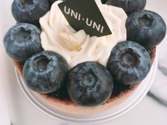 -UNI UNI(环亚凯瑟琳店)