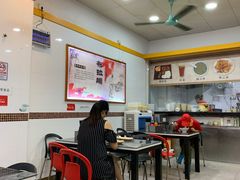 -燊意布拉肠云吞面(中山四路店)