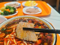 -德元兰州纯汤牛肉面(深圳首店)