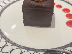 -LES ELITES 英集荟(南京西路店)