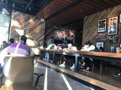 -星巴克(洛阳中州路王府井店)