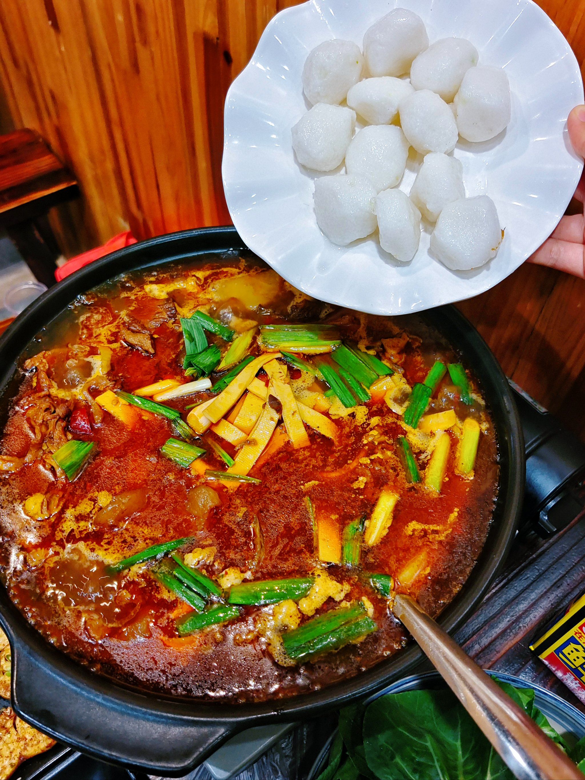 武汉超正的罗田吊锅!