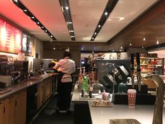自助取餐区-星巴克(静安嘉里中心B2店)