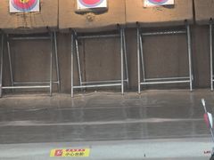 -顶峰射箭俱乐部(城东路店)