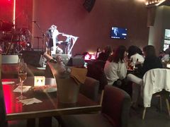 -TZ House音乐现场(来福士中心店)