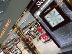 -中免(澳门机场免税店)