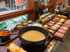 -银米·云南传统过桥米线(双廊黑金冠店)