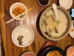 -百年石锅饭·朝鲜族传统民餐