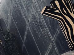 -UNI UNI(环亚凯瑟琳店)