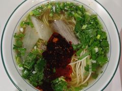 -京穆兰兰州牛肉面·清真(盛龙广场店)