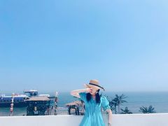 -北戴河碧螺塔海上酒吧公园