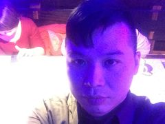 -蛙来哒(华隆步步高店)