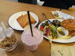 -HELLO 27 意面·沙拉·帕尼尼