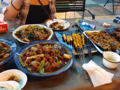 -六福烧烤酒馆(秦隆步行街店)