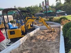 -季高兔窝窝亲子园(上海薰衣草公园店)