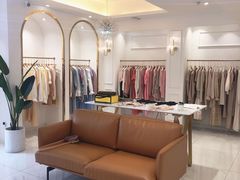 -nana showroom娜娜家服装店