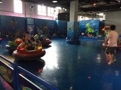 -蒙特利亲子乐园