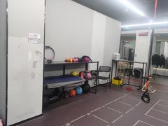 -乐刻运动健身(同曦假日百货店)