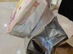 -好利来(上海长宁龙之梦店)