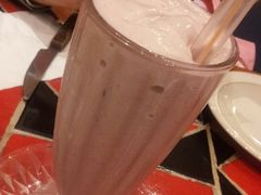 覆盆子奶昔-彼德西餐厅(凯德广场新南店)