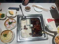 -海底捞火锅(长宁路龙之梦店)