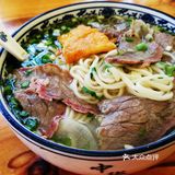 分量很足，肉也是满满一层，非常实在的一家店