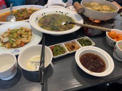 -江宴渔村·鱼鲜土菜(紫荆广场店)