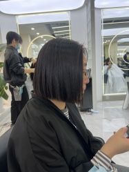-赤道 Hair Salon