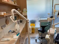 -上海仁爱医院口腔科 · 种植