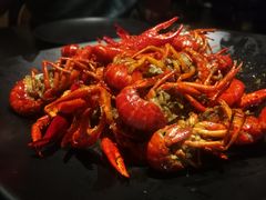 -沪小胖小龙虾(淮海中路旗舰店)