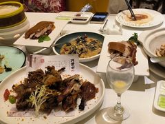 -贝勒爷·酥不腻烤鸭
