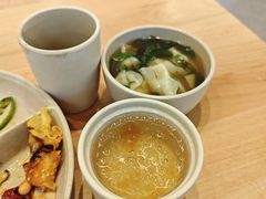 -素满香·全民食养自助(长宁龙之梦店)