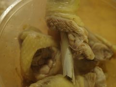炭炉果鸡煲-威邵鸡煲(西华路总店)