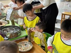 -瑞恩宝感统训练·语言提升·蒙氏托育中心