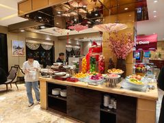 -上海皇廷花园酒店·西餐厅·自助餐