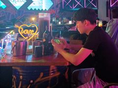 -UP嘻哈酒吧(粉巢店)