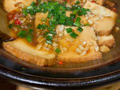 砂锅豆腐-费大厨辣椒炒肉(万家丽一店)