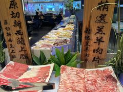 -曼格活海鲜·牛排自助(光明蓝鲸店)